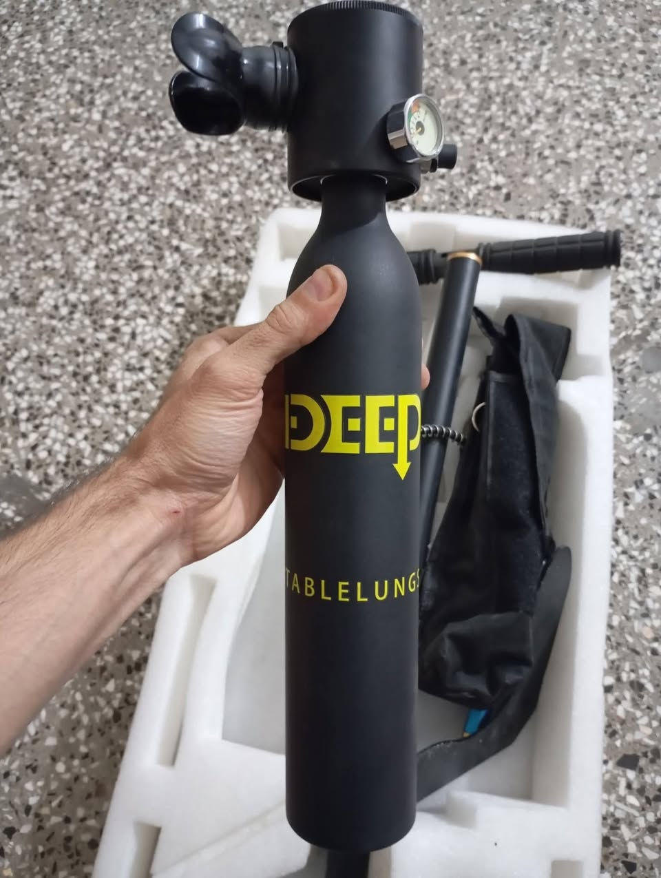 بطل اوكسجين غوص كامل ملحقات
مزاد اعله سعر ابيع


**إذا كنت صاحب هذا الإعلان وتريد حذفه لأي سبب، رجاءا أرسل رسالة إلى الدعم الفني**