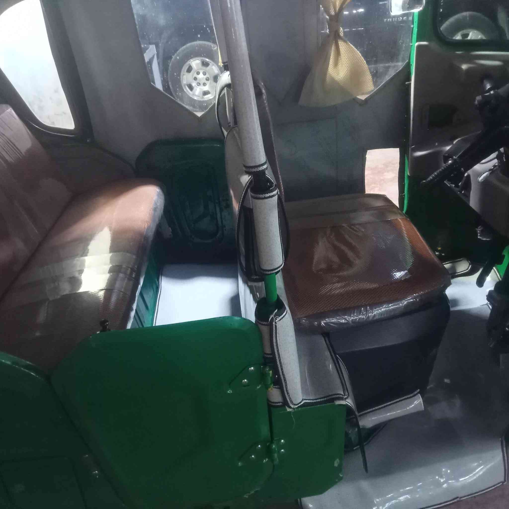 السلام عليكم تكتك 2022 شهر 10 بغداد رقم وسنويه انكليزي
بيهه لغد معمر مكينه مجفته بوشه وبستم شركه 

السعر 8100 وبيهه مجال
العنوان بغداد حي البتول 
***********
