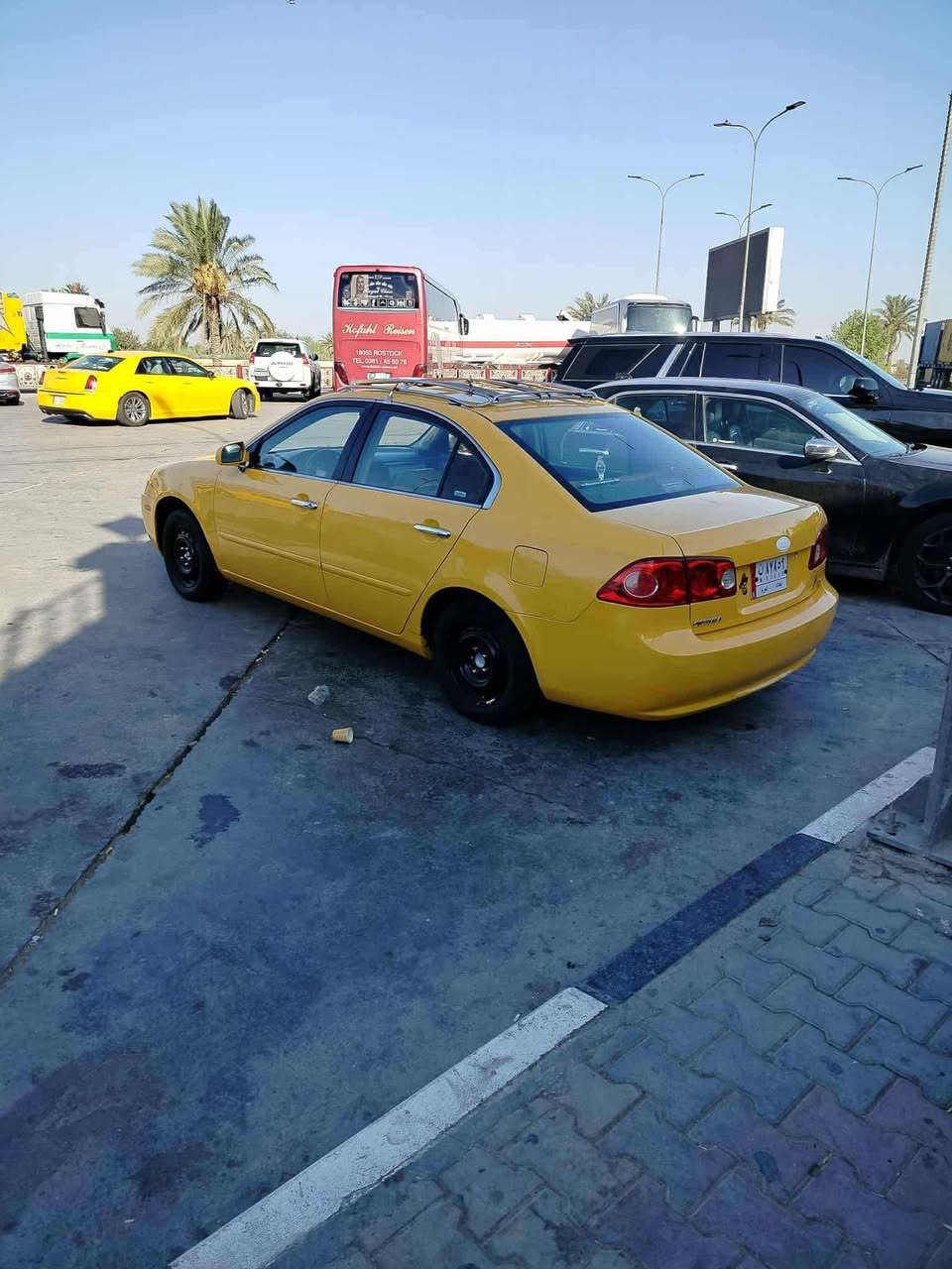 السلام عليكم
للبيع اوبتيما 2008 

وارد امريكي 

كفاله عامه 

مانقصه برغي سياره كبل لشارع 

للستفسار ***********
