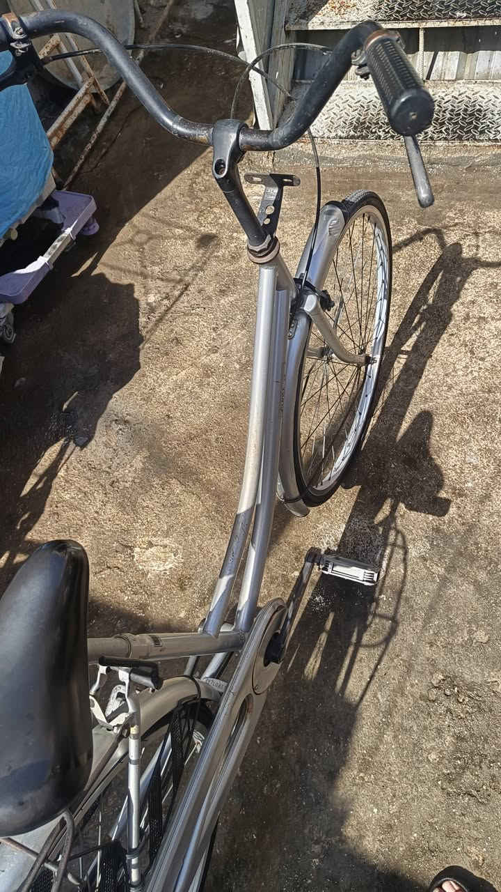 سلام عليكم باسيكل بناتي حجم 26 للبيع سعرة 80 وبي مجال


**إذا كنت صاحب هذا الإعلان وتريد حذفه لأي سبب، رجاءا أرسل رسالة إلى الدعم الفني**