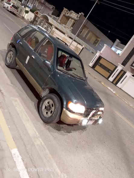 سلام عليكم كية سبورتج موديل ٩٣محرك ياباني كير عاديالسيارة محرك تمام كير تمام صدر تمام قرفتة حلوة بطاين حلوة كهربائيات كلة شقالة السعر ٢٥ويرهم مراوس حسب القناعة العنوان الرمادي ***********
