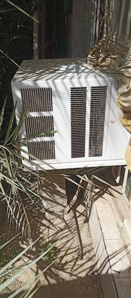 مكيف جديد راديتر نحاس شغال فول السعر 350وبي مجال قليل ***********
