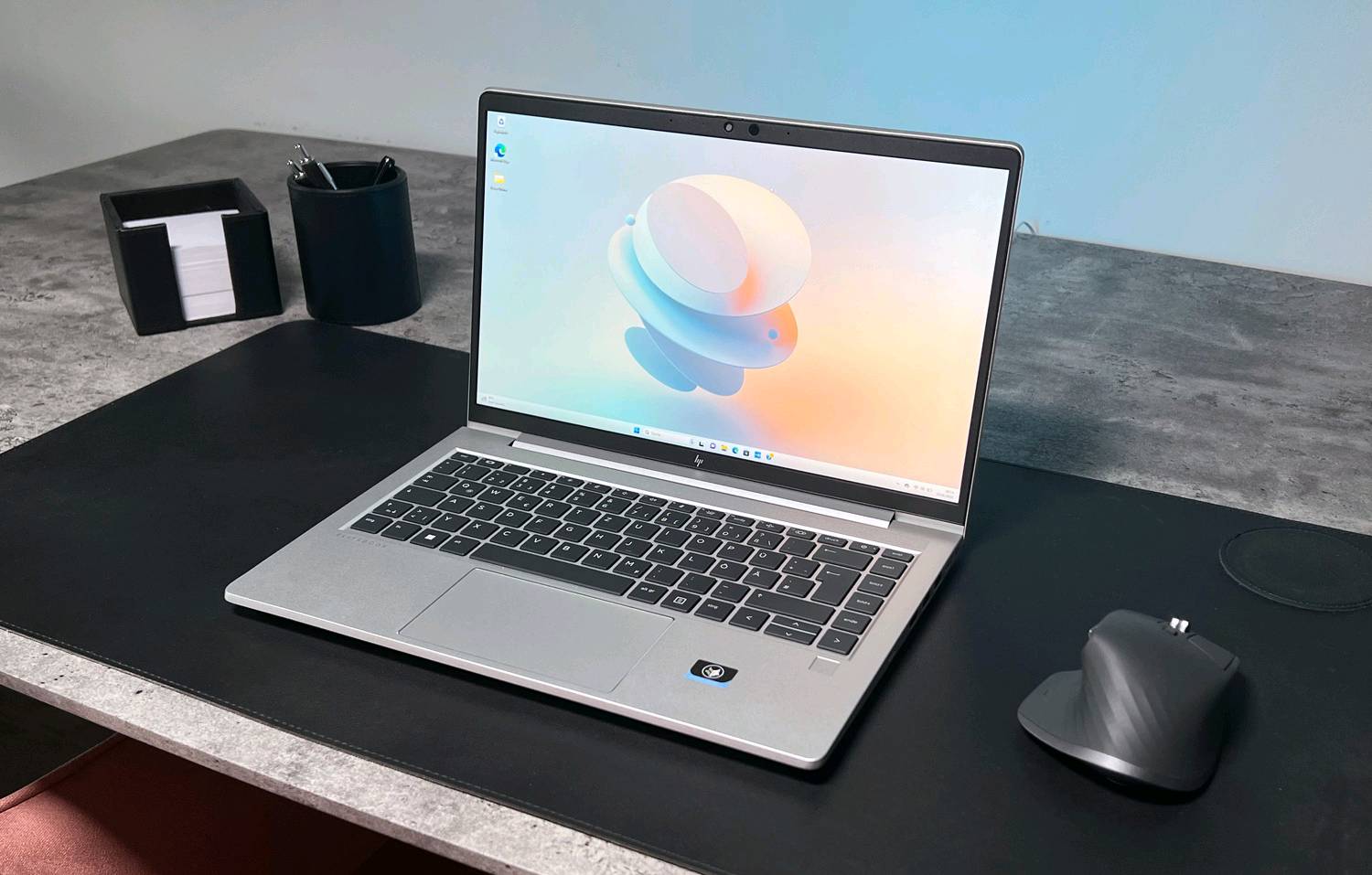 لابتوب 
Elite book g9 مستعمل مناسب للمونتاج و التصميم الهندسية و الدراسة و الالعاب الخفيفة



Ryzen 5 5675U

Gpu AMD graphics 

Ram 16

Ssd 256

14.0 inch
 
السعر 455 الف شامل توصيل 
 
التواصل على رقم الواتساب ***********