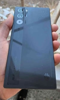 شباب ريد مجيك 9 برو ذاكره 256 كامل ملحقاته وياه كفر حمايه سعر 450  وات...