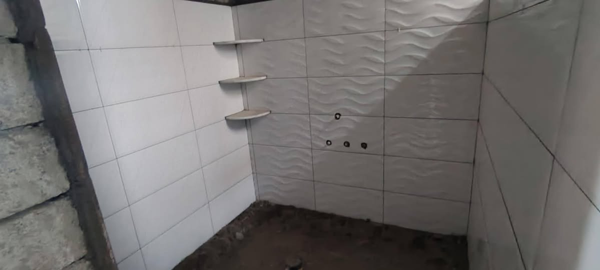 السلام عليكم اسطه سيراميك متفرق حالين ابسعر مناسب رقم الهاتف ***********
