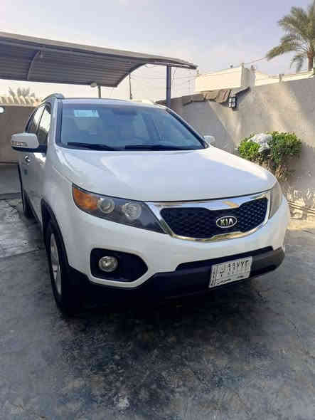 سورنتو 2012 بغداد خليجي فول بدون فتحه 7راكب تبريد 3 قطع محرك 2400 مصبوغة صفحه كلير  أثر شخط السعر 155وبيه مجال 
الرقم ***********
العنوان بغداد التاجي
