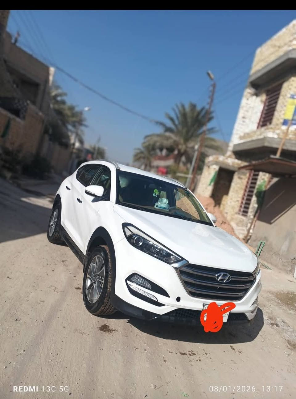 للبيع سياره توسان موديل 2018بابل سياره مكفوله بيها طخه بالبنيدمن الامام ماشيه 89 مواصفات كامله خالفيه  ااتصال***********
