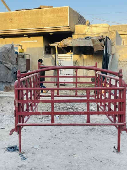 سلام عليكم محجر جديد مال نثيه جاهز سعر ٣٥٠ وبي مجال مكان الفضيليه ***********
