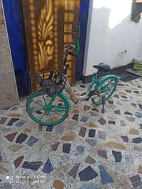 بيسكل للبيع جديد سعره 175 07811493213