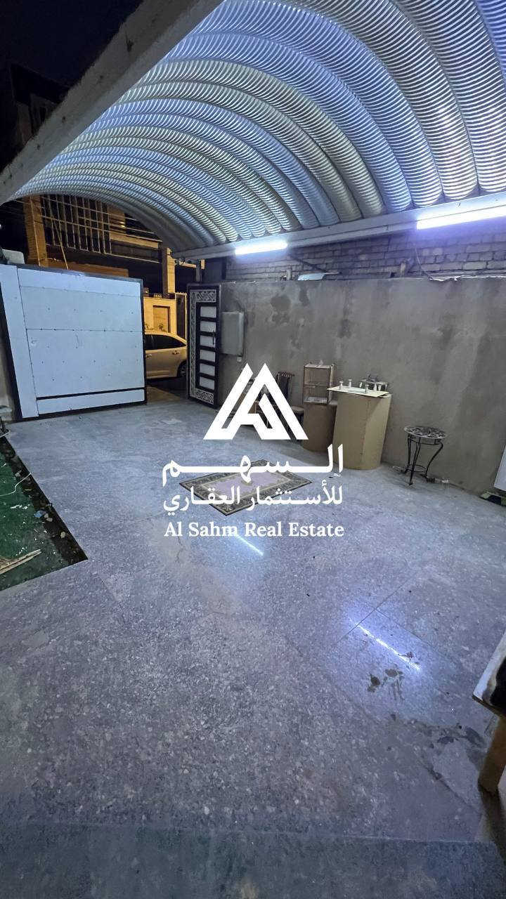 🏛️بيت للايجار طابقين🏛️
في حي الجامعه بناء حديث موقع ممتاز

يحتوي اربع غرف منام صاله مطبخ

صحيات استقبال كراج
سعر الايجار مليون وربع
***********
