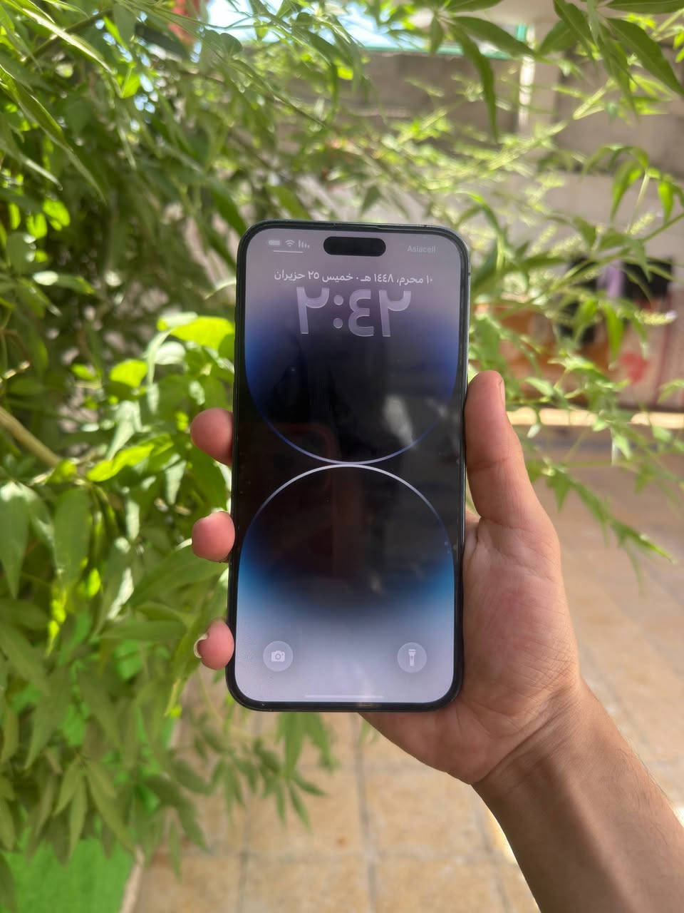 ايفون 14 برو ماكس
ذاكره 256
نسخه ZA دبل سيم كارت 
مستبدل بطاريه اقوى نوع 
وبطاريته 100
( الجهاز كارتونه ضايع )
الظهر مالته مفتوح ومرجعينه نفسه 
فقط الجهاز كلشي مابي وحلو 
فقط زلوغ خفيفه بل إطار 
السعر / 800 ولي مجال قليل 
العنوان / بصره حيانيه وموجود توصيل 
رقمي / ***********
واتساب
