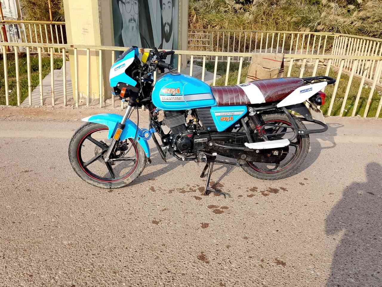 السلام عليكم 
للبيع  دايوان موديل 24😍 
اوراق سكنر اوراق سكنر 
الدراجه بعدهة جديده 🉐
مكفوله كفاله عامه   🤩
السعر 1350 وبيهه مجال 
مكاني بغداد تقاطع النهروان
*********** اتصــــ✆ـًُِ(☎)ـًُِ✆​ ــال او واتساب
