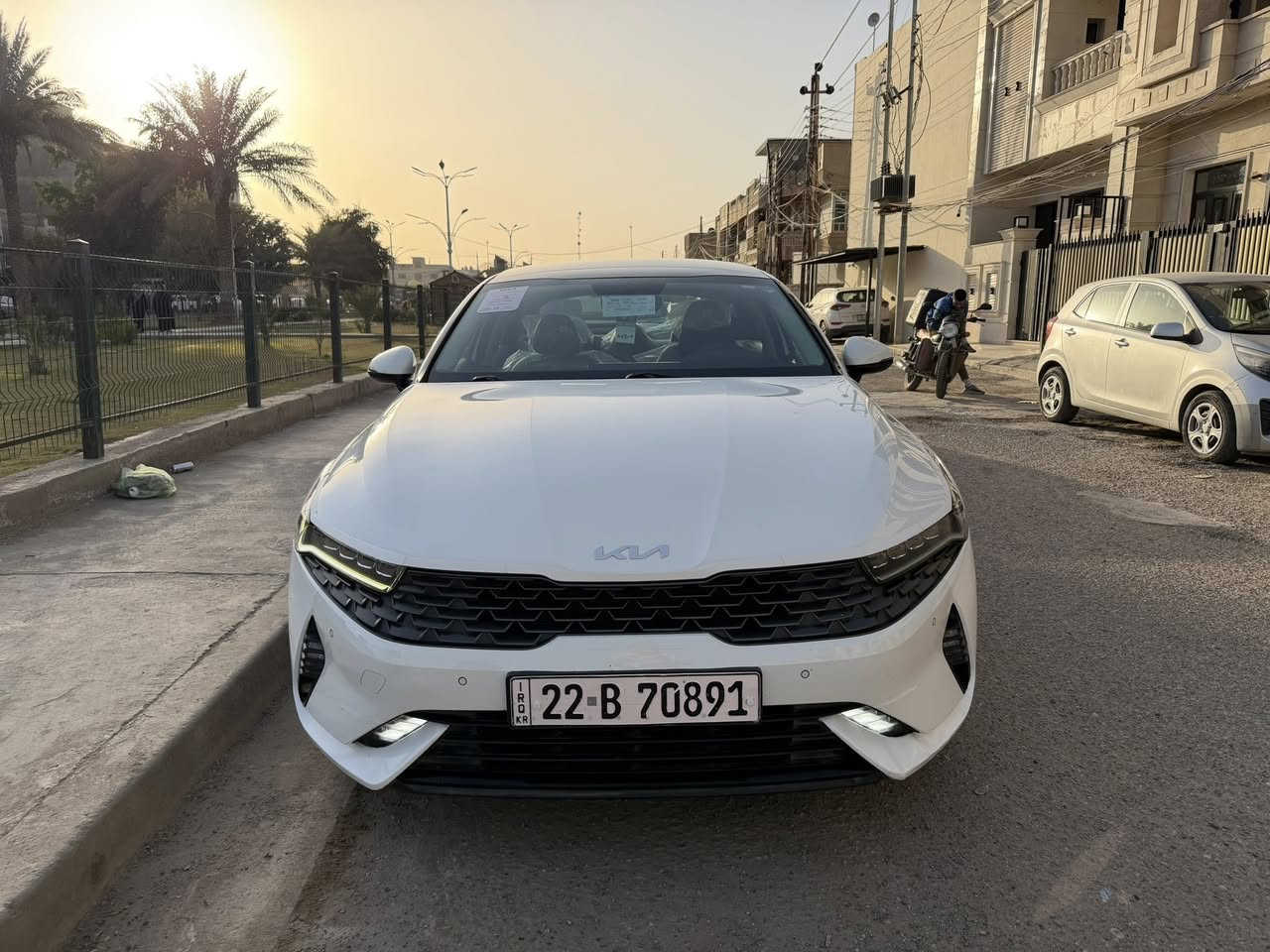 السلام عليكم 
للبيع كيا k5 2022 خليجي وكاله nim فول 1/1 
بانوراما كراسي كهرباء كشنات تدفئه سايد بريك بصمه 
بصمه وتشغيل عن بعد مكينه 2000 دوش شاشه اصليه كار بلي وكامره ماشيه 44 الف كيلو سياره جديده حيل ومكفوله عدا بارد بسيط رقم اربيل تحويل او وكاله مكاني بغداد السيديه للاستفسار اكثر اتصل 
+964 770 180 8310


**إذا كنت صاحب هذا الإعلان وتريد حذفه لأي سبب، رجاءا أرسل رسالة إلى الدعم الفني**