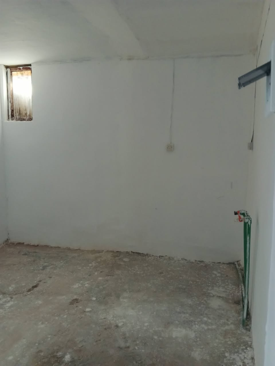 سلام عليكم دار للبيع مشتمل طابق واحد بضهر، شارع ٣٠مباشر، بسمي بيع سريع لشراي يتصل السعر، ٤١مليون  اتصل *********** قرب عبد ابو الدهن
