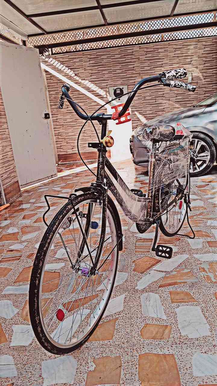 السلام عليكم بايسكل عبد الحليم حجم 27 اسعر 70وبي مجال الاستفسار ***********
