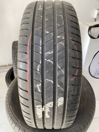 اطارات مستعمله • بريدجستون • ٢٢٥/٦٥/١٧