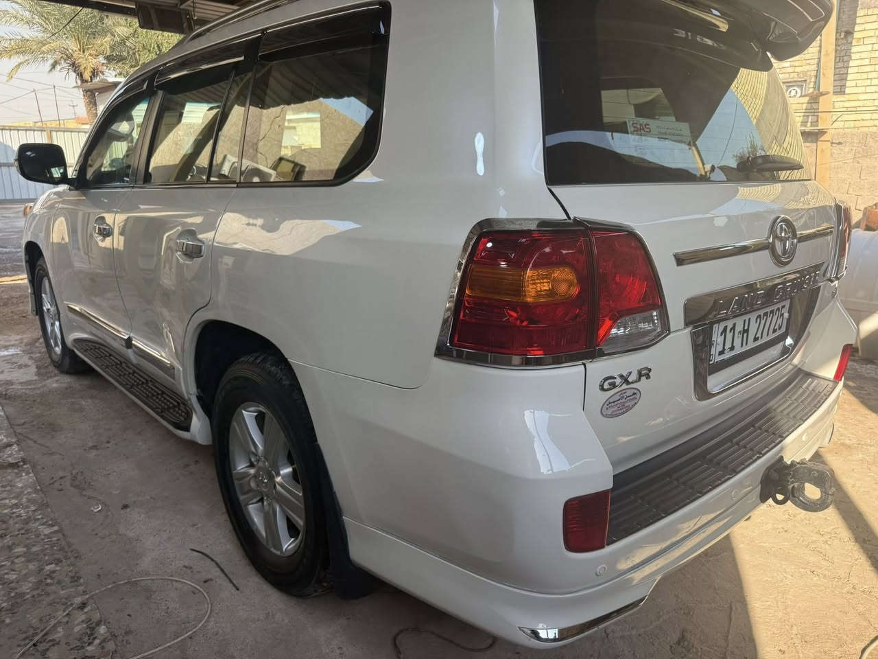 2013 مكفوله ماشيه 112 ألف فقط السعر 38مكانه بغداد ***********
