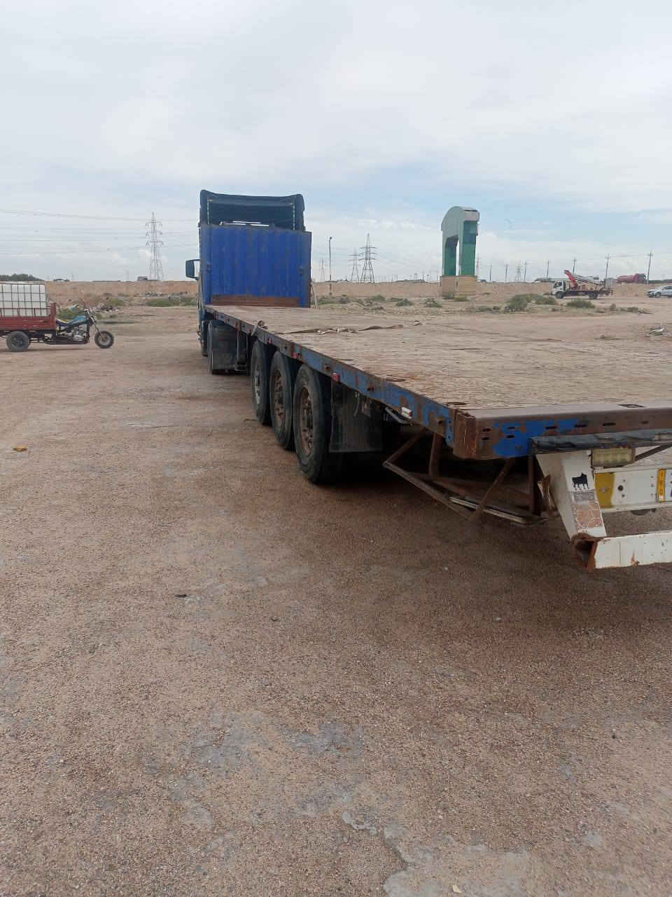 سلام عليكم سكانيا البيع موديل 2000 رقم بصره جديد نكليزي مكينه 6 انجكتر حجم 114كير 3ب3 مكان سياره بصره خور الزبير سعر 185 رجان مو شراي لا يتصل ***********
