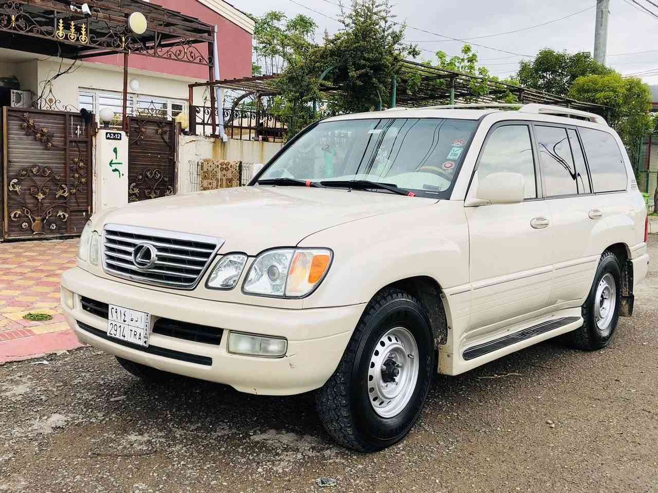 بۆفڕۆشتن لێگزز مۆدێل2007 سەیارەکە ساخە کۆدی بۆکریاوە چوار تایەی لۆکی لەژێرایە سەیارەیکی جوانو ڕێکو پێکە ڕەسمی سۆنەرەکەیم داناوە نرخی155گەڵاو مەعامەلە ئەوەش ژمارەی خاوەنی..***********...***********.♥️👍
