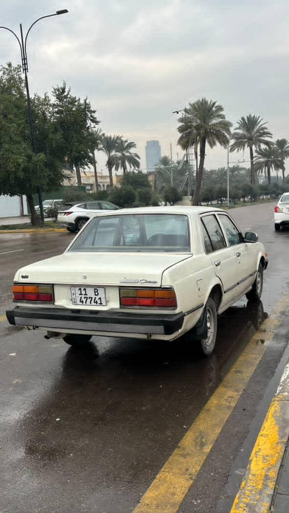 سلام عليكم كرونا 1981
السيارة جديدة و كير مكينة  بلادي  تبريد ثلاجة 
 ناقصها بس تعمير من الداخل      
السعر (42) ورقة 
*********** مكانها بشارع فلسطين
