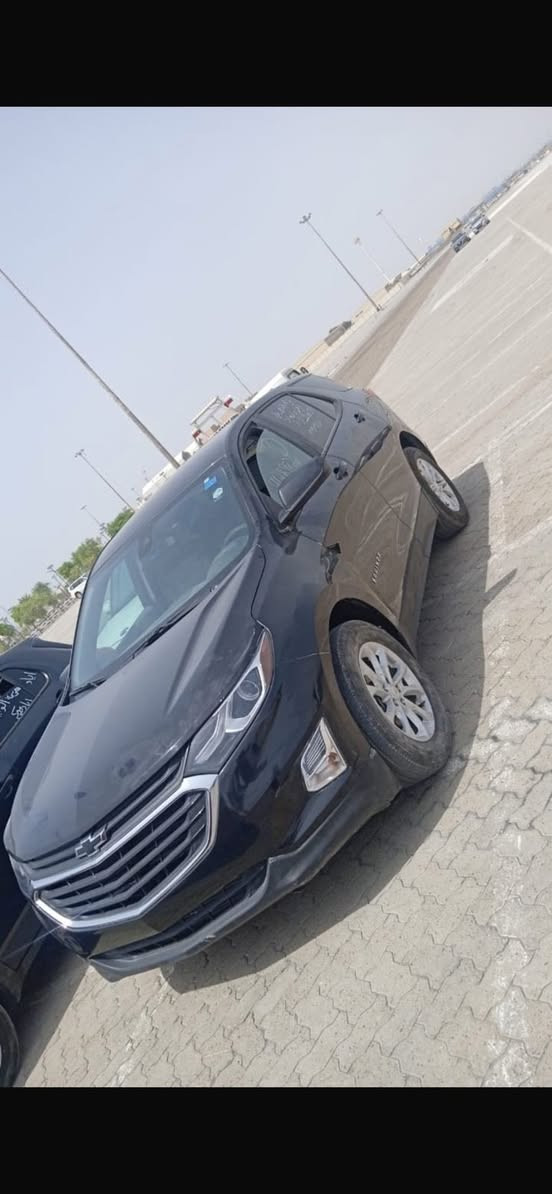 سياره شوفرليت اكونيكيس مواصفات
بصمه رادار 
مديل 2020 
رقم اربيل 
شاشه كامره خلفيه 
دفع رباعي 
حساسات بريك كهرباىي 
تحكمات ستيرن ابل كار بلي وبيهه مواصفات هوايه 
ضرر بسيط مثل ماموضح بالصوره 
مابيهه قطعه صبغ نهاىياً 
سبير وادوات مانازله 
مع كتلوك كامل 
حداده بلادي مامفتوح بيهه اي شي 
تبريد قطعتين 
تحويل مباشر 
السعر 145
الاستفسار الاتصال عل الرقم 
***********
