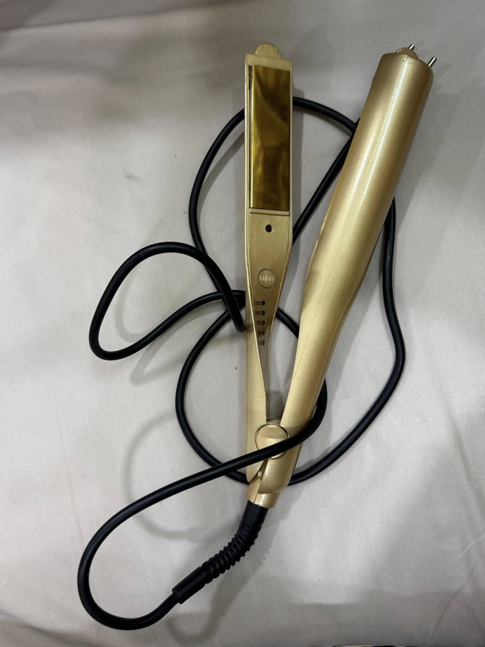 للبيع اااااااااااااااا
@


**إذا كنت صاحب هذا الإعلان وتريد حذفه لأي سبب، رجاءا أرسل رسالة إلى الدعم الفني**