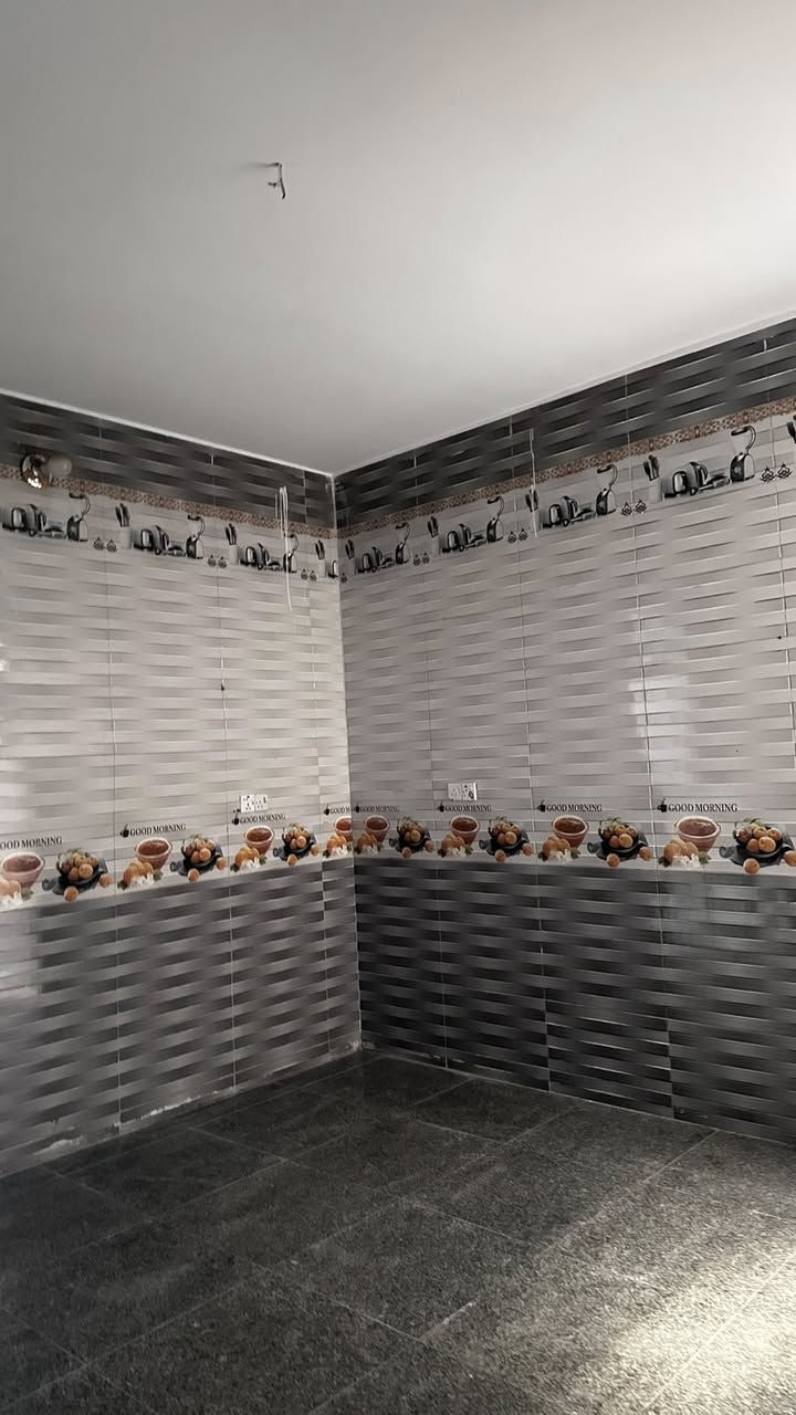 مشتمل للايجار طابق ارضي مساحة 100متر في حي اور خلف جامع عمار بن ياسر
يحتوي المشتمل على استقبال وحولي مطبخ

 وخدمات وترك وغرفة نوم 

المشتمل معزول تمامآ عن الطابق الثاني 

سعر الايجار  400 الف قفل غير قابل للتفاوض! 

للاستفسار 

*********** 

مكتب العقابي للوساطة العقارية
