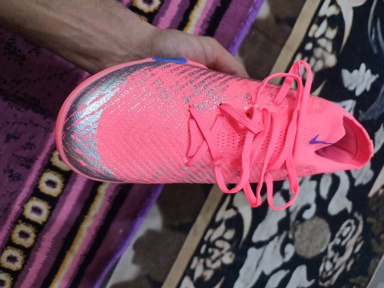 اير زوم فيتنامي قياس 43 
سعر 40 مع التوصيل


**إذا كنت صاحب هذا الإعلان وتريد حذفه لأي سبب، رجاءا أرسل رسالة إلى الدعم الفني**