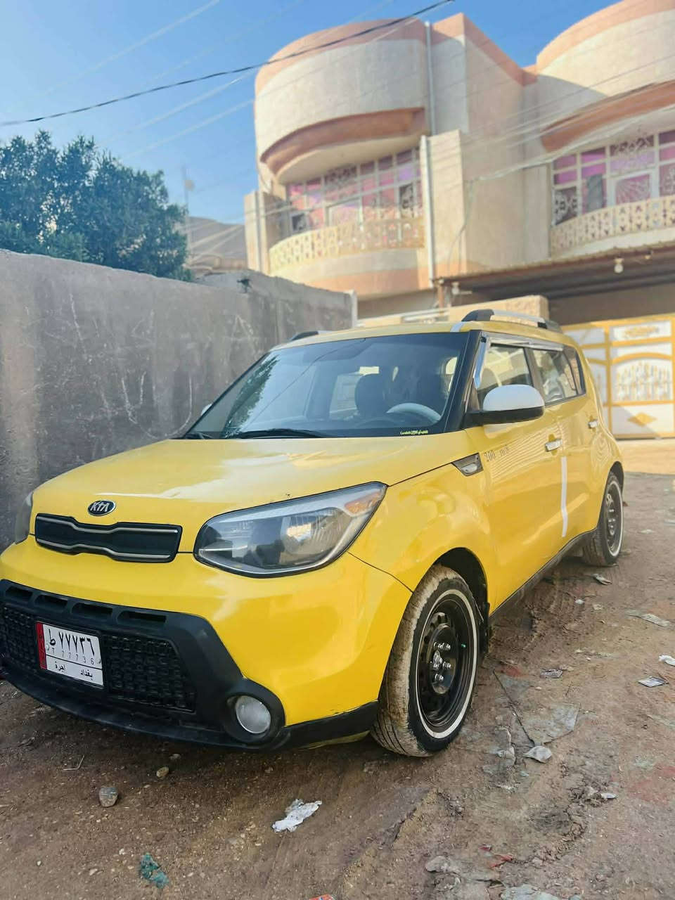 السلام عليكم
كيا صول موديل ٢٠١٤ كير عادي مكانه ١٦٠٠ 
للبيع او للمراوس معروضة ٨٥ وبيها مجال 
بغداد صور الحادث مرفق مع الصور 
مكانها بغداد حي البتول موبايل ***********
