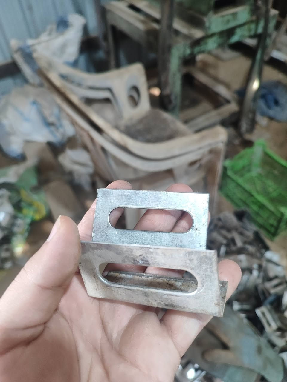 🔥📢 اسعار جملة الجملة من معمل اسعد شهد 📢🔥
***********
لأصحاب المعامل والورش والمشاريع الصناعية 🏗️
✅ تجهيز كميات كبيرة
✅ أسعار منافسة
🔩 #جنل_كافة_القياسات أو حسب الطلب
🚪 #نرمادة_باب_حديد + قفل سركي حديد
#ابواب_هيسكو وبي ار سي
🏗️ #توج_اعمده
⭕ #قفيص_دائري_ومربع
🛠️ #باج_عمود_مشبك
💡 #عكس_اناره
⚡ #قبق_عمود_كهرباء 3.5 انج و 4.5 انج
🔧 #نرمايد_بوب_حديد_ثخين
📦 كميات متوفرة دائماً وحسب الطلب
📞 للتواصل والاستفسار:
👤 اسعد شهد
📱 ***********
👤 سجاد شهد
📱 ***********
