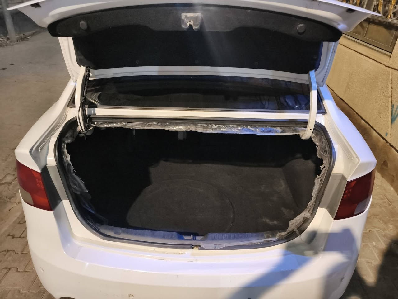 سيراتو مديل 2013 السيارة مكفولة خليجية فول مواصفات فتحة بصمة تشغيل عن بعد رقم اربيل راعي السيارة بصرة ومكان السيارة البصرة السنوية لغاية 2028 رقم الجديد الانكليزي السعر 116  رقم الهاتف *********** السيارة جاهزة من كلشي
