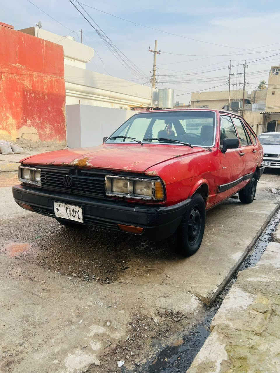 برازيلي موديل ٨٧ رقم نينوى سنويه ضايعة بيها سنويه مستنسخه وبيها تبليغ كامل كاربون بانزين جامات كهرب شرط التحويل السعر 10 وبيها مجال لتواصل *********** بي وتساب
