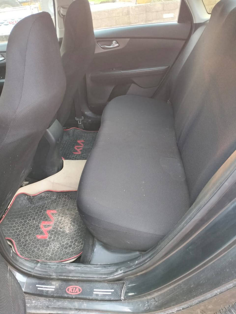 سلام عليكم من رخصته الادمن المحترم
للبيع فورتي موديل 2020 محرك 2000دوش
كير محرك مكفولات بشرط الفحص حداديه تخم تايرات سدر امامي خلفي كله وضع شركه مواصفات معروفه رقم اربيل دولي مجداا سنويه ورقم تحويل وكاله مباشر بيه صبغ فقط بنيد بدون دواخل شرط الفحص بارد جاملق خلفي ورصعات بسيطه بل قماره السعر 128 وبيه مجال بسيط جدا مكان واسط قضاء الزبيديه الاستفسار اتصل وتدلل 
***********
***********
