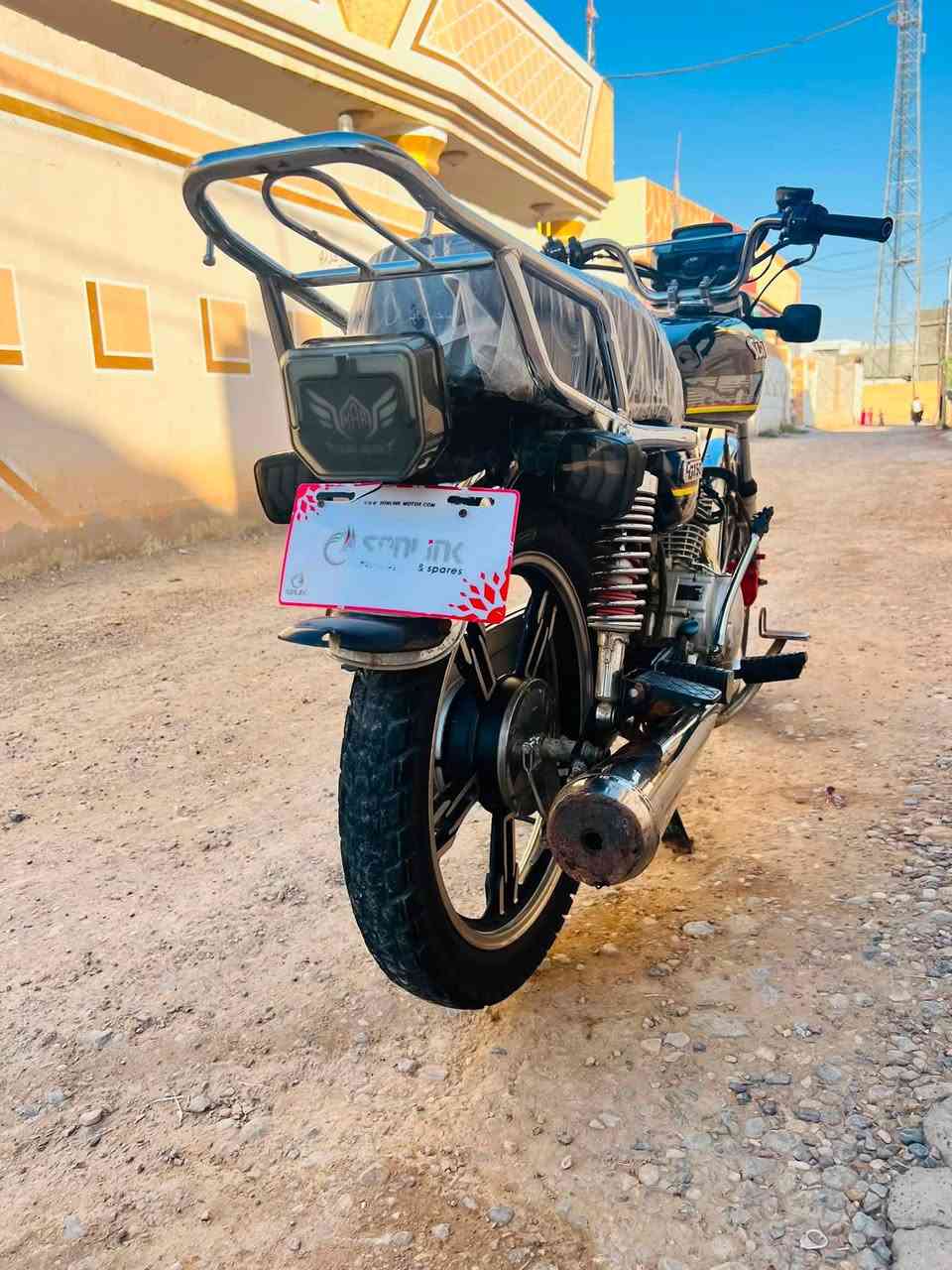 للبيع 2024 سيفان
***********
