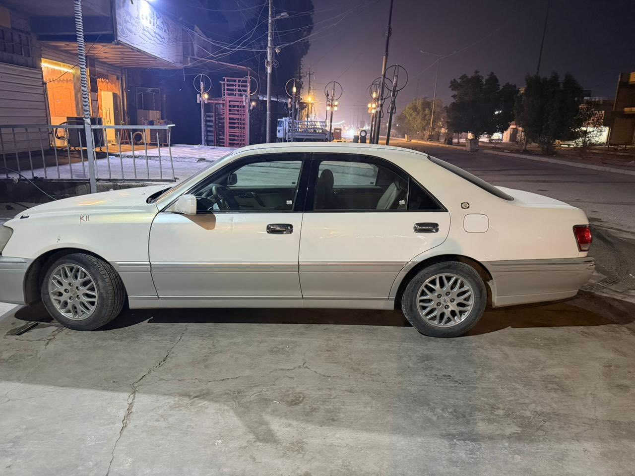 سلام عليكم احبتي 
ملكه 2002 قص قمارة فقط متوم بس رقم اصلي سليمانيه 
مكينه 2000 شاصي 171 تخم تاير تبريد حداديه دواخل كله جديده 
***********
