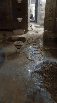 سبعه نيسان الزاعي • ٨٥م • بيت قيد الانشاء