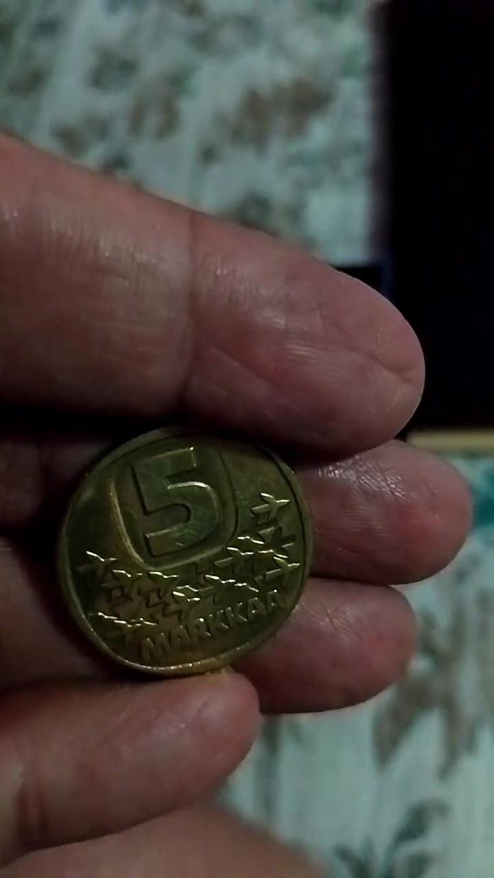 خمسة ماركا فنلندا ...برونز ...حالة ممتازه ...ب 2 الف


**إذا كنت صاحب هذا الإعلان وتريد حذفه لأي سبب، رجاءا أرسل رسالة إلى الدعم الفني**