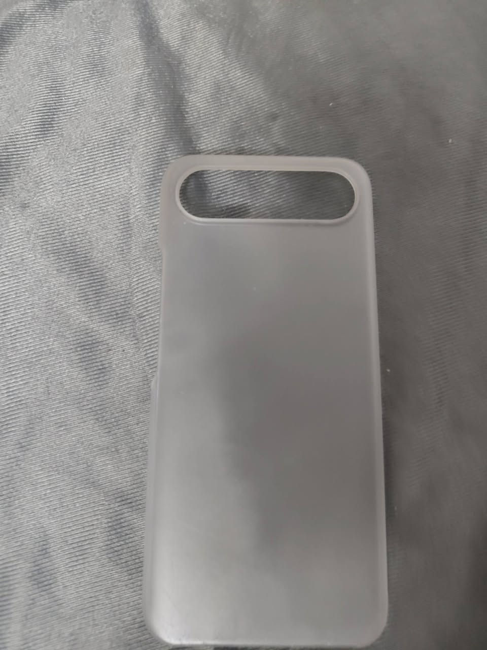 السلام عليكم موبايل تكنو بوفا اسليم الجهاز ما مفتوح معاه كرتونه جهاز 256 السعر 200 وبي مجال به كسر قليل بالشاشه صاير جوه *********** بغداد حي النصر
