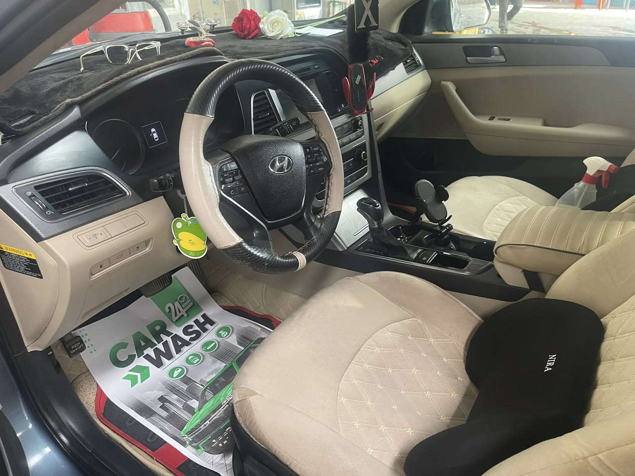 سوناتا للبيع موديل ١٦ امريكي محرك ٢٤٠٠ لون مميز سياره نضيفه مال بيت حادثهه بنيد مرجع ومصبوغ بدون دواخل مع ملاحضات بسيطه وصور حادثهه بامريكا موجوده ضرر بسيط غرفه بيجي ثلاث انضمه قياده رقم سليمانيه تحويل مباشر مكان السياره ديالى بلدروز للاستفسار ***********
