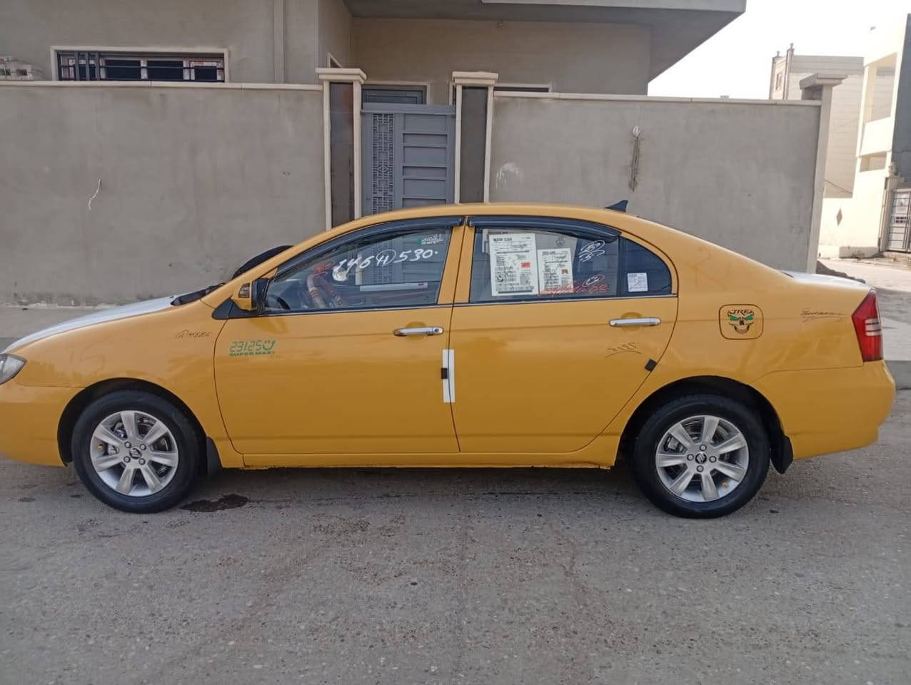 ليفان 2011 محرك كورلا لاصرف ولا نفخ كير عادي شرط تبريد شغال رقم بغداد مشروع وطني شرط الوكالة والتحويل سنويه 2028 كابون بانزين بيها بدون ظرر السياره جاهزه السعر 43 مكاني موصل حي الانتصار *********** ***********
