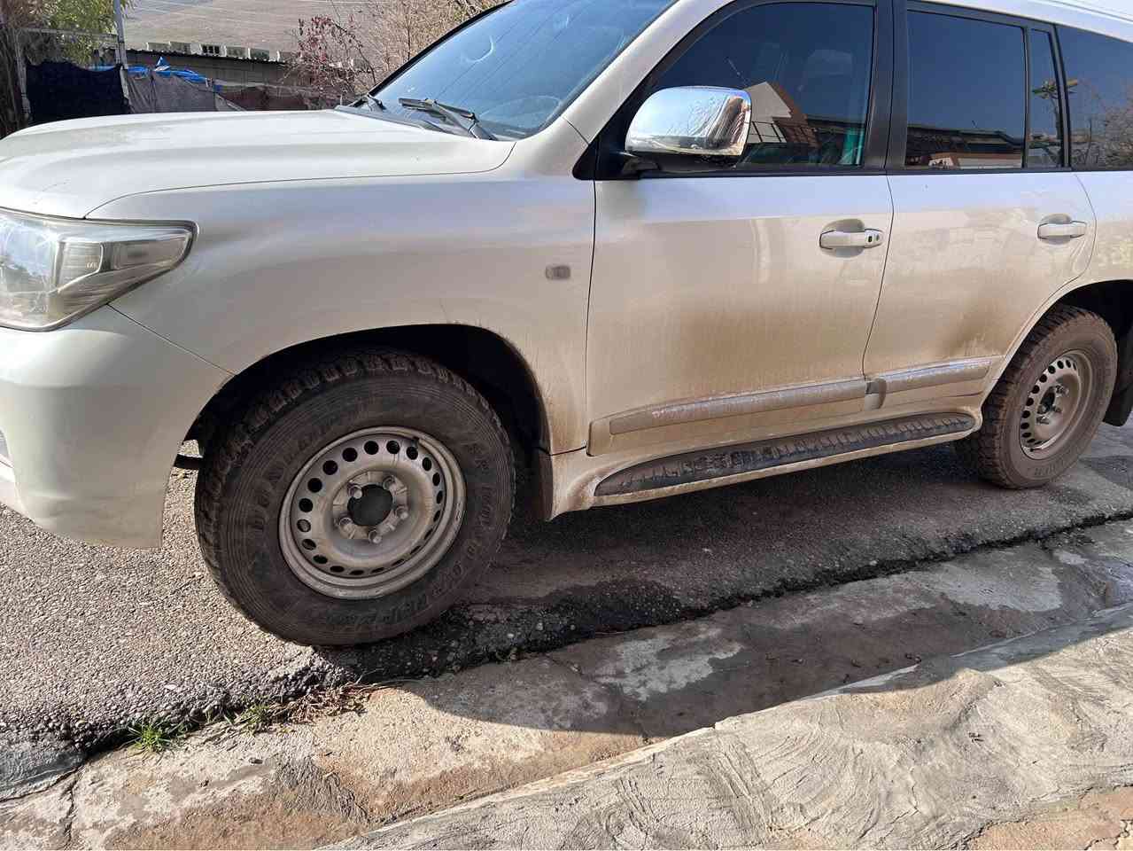 تويتا لاند كروزر موديل ٢٠٠٨ مواسه فات G بي بوياخ سه نه وي تازه يه ***********. *********** شمشمل, السليمانية
