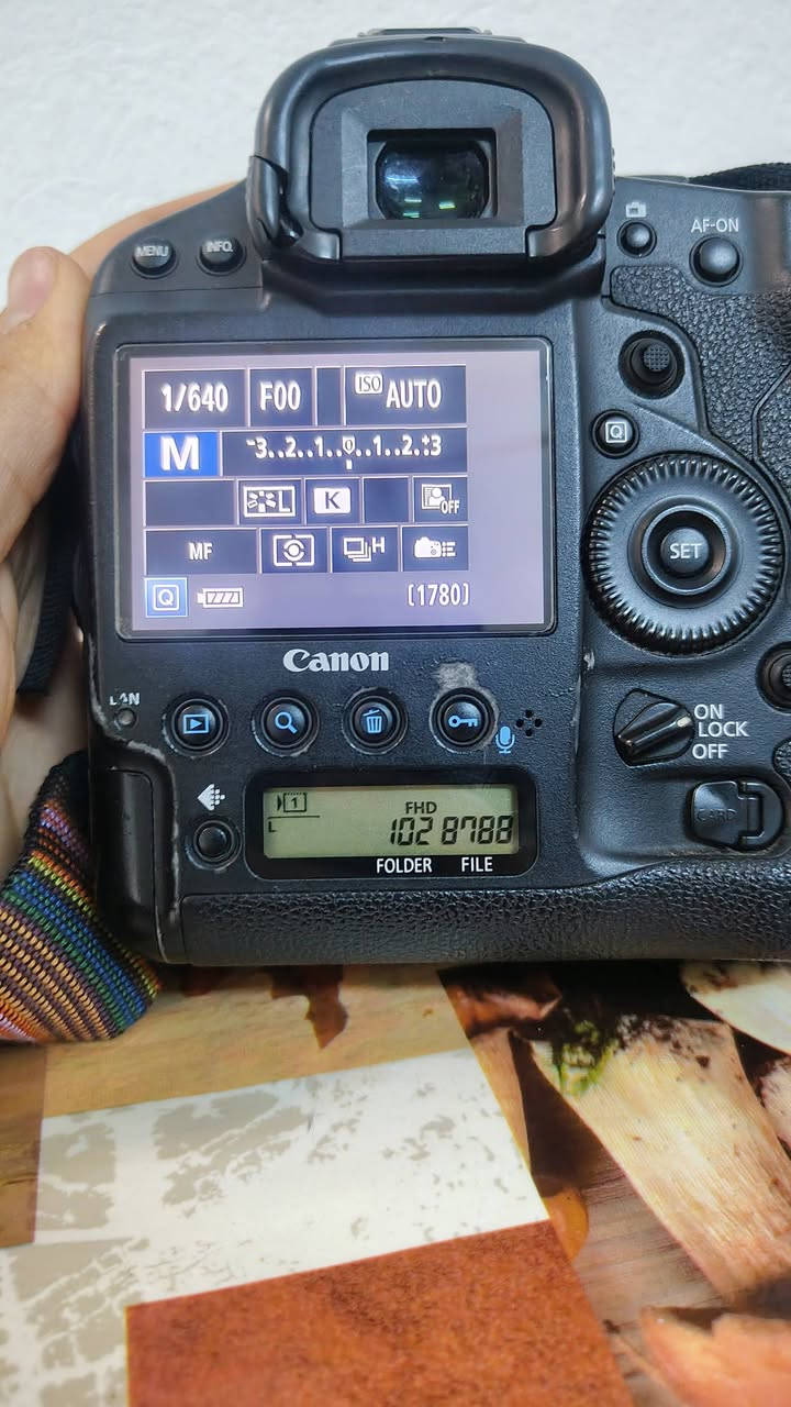 كانون 1D X السعر مليون و200


**إذا كنت صاحب هذا الإعلان وتريد حذفه لأي سبب، رجاءا أرسل رسالة إلى الدعم الفني**