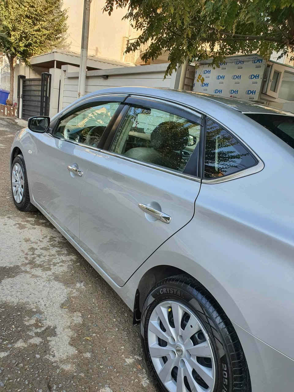 به ناوی خوای گەورە

nissan sentra  
مۆدیل2019
خلیجی سفری ئیرەیە
شاشەو کامیرا
حەساسی دواوە
٤ جام کارەبا ئۆتۆ
تەحدید سورعە
دژە خلیسک
ئاوینە کارەبا
ۆتۆماتیک گیر سیفتی
دەبل زینۆن 
٧٠ هەزار رۆشتوە 
گیرو مە کینەی بە شەرتی ١٠ فیتەر
سیارەکە مالی دۆستە هەموو گیانی بە شەرت 
٤ تایەیلۆکی لە ژیرایە 
هایدرۆلیکی گیری تازە گۆراوە 
بی بۆ یاخە بی ساردە 
نرخ: ١27$ مەجالیکی زۆر کەمی تیایە  
*********** السليمانية, العراق
