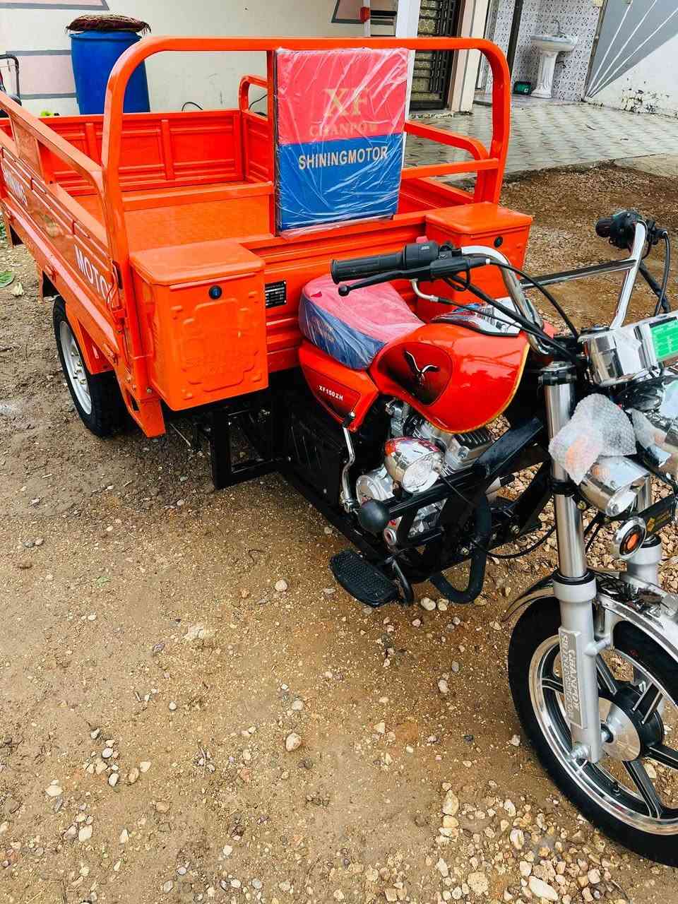 السلام عليكم ستوته للبيع موديل 25 كفاله عامه صارلهه 5ايام طالعه من الوكيل مكان بابل ناحية النيل للاستفسار اتصل***********
