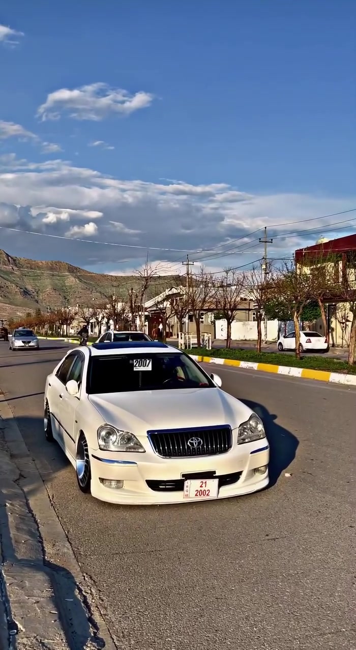 سەرەتا بەناوی خوای گەورە
ئەو گوڵە جوانەمان هەیە بۆ فرۆشتن 🤍🇯🇵 
ماجێستا 2007 / 186 /V8 🚀🛳️
سەیارەكە بڕاوەیە  بەس زۆر زۆر جوانە ✅
لە هەنێ ساخ جوانترە ✅
مواسەفاتەكانی ❤️ 
4 دوگمەیە ✅ 
سڵایدە✅
سوكان حەیزەران✅ 
ئاوێنە ئیشارەت ✅ 
ABS بیڵاد ✅ 
ساڵۆنسای سپۆڕە دەنگێكی زۆر خۆشی هەیە ✅ 
ویل سێڵەو 4 تایەی سفری لە ژێرە ✅ 
چوپەكانی حوڕ كراوە بەدڵی خۆو بەرزو نزمی پێ بكە ✅
گئڕو مەكینەی بەشەرتی ١٠٠ وەستا ✅
سەیارەكە سەقفو دەحموو ڵێدراو  كەڤەر گۆڕاو دووڕەنگی بەشەرت ✅ 
شووختو قەپو قوبی بەشەرت ✅
سپۆڕتو شتی كامل بۆ بەستراوە ✅ 
ناو ڕەشی ساج سور بێ هیچ دڕاو دزرێك ✅ 
تەبرید و كارەبای بەشەرت ✅ 
برێك بەستراوە ✅ 
تەقەو ڕەقە بەشەرت ✅ 
ڕۆنی گێڕی بەشەر ✅ 
تازە بانسو ڕۆنی مەكینەی گۆڕاوە ✅  
سەیارەكە هی ماڵەو مەحرەزو شت نیە زۆر زۆریش پاكو خاوێنەو هەموو گیانی بەشەرت ✅ 
بەس بەنزینی تێبكەو پێی بگەڕێ بێ كێشەو سەر هێشەیە ✅   
كە موشتەری نیت سەری خۆمو خۆشت مەهێشێە لەگەڵ ڕێز ✅ 

📞 : 0750 159 02 87
📞 : 0770 159 02 87
