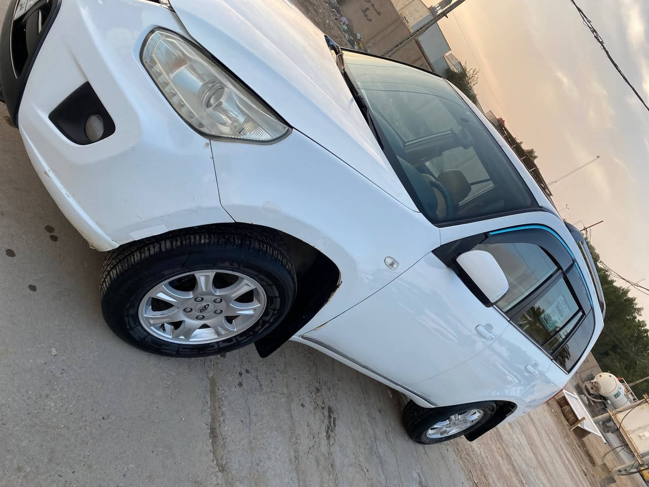 سلام عليكم تيكو 2013 محرك 1800 كير كهربائي رقم مثنى سيارة جاهزة ونظيفة تخم تاير جديد جامة ومري جديدة كاميرا خلفية وشاشة سمارت حجم كبير حدادية نظيفة بنسبة 80٪؜ مكفولة من  ضربة وسونارها موجود بيها طعجة خفيفة بل باب الخلفي موضوح بصورة وترجع ع بارد  السعر #58 ورقة وبيهاااا مجال بســـــــيط حك الجية  مكانها ديوانية مركز


**إذا كنت صاحب هذا الإعلان وتريد حذفه لأي سبب، رجاءا أرسل رسالة إلى الدعم الفني**