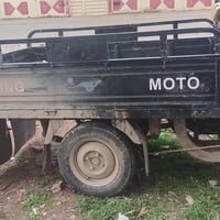 ستوته دولفين للبيع السعر مليون 350 محرك 200 منفيس بيها الثاني والثالث ...