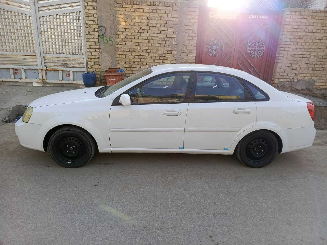 السلام عليكم وبترا للبيع موديل 2012 السيارة بسمي سنويه لغايه 2027 جاهزه من كلشي السياره مال جناي دواخل بل جيس محرك مكفول السياره كله مكفوله ربع ما ذب عليهه الشراي يتصل وبي خير ويدلل السعر 75وبيه مجال مكان شطره اتصل علئ الرقم 
*********** ملاحضه السياره بيه تبدل قبق جنطه فقط
