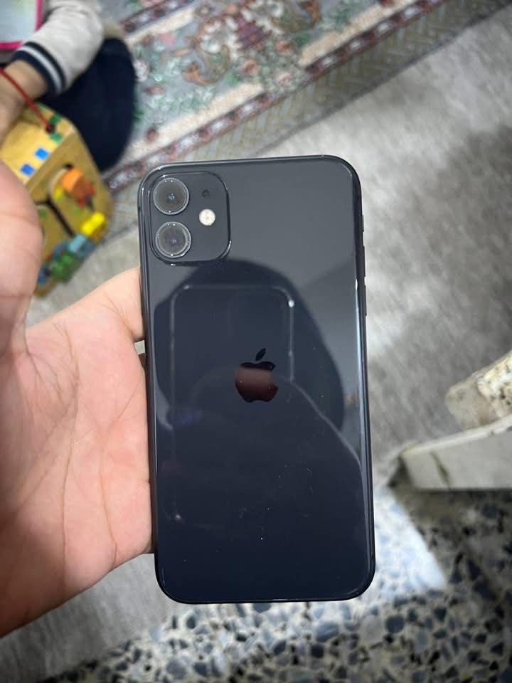 11 عادي
الجهاز نضيف كلش ممفتوح ممبدل بيه شي الجهاز ع الفحص وين متريد توديه وديه جهاز نضيف استخدام شخصي بطاريه 65بس صرفه زين يعني مو مثل متتوقع اني خذته 65 و هسه 65 صار سنه لان شاحنته اصليه و عندي ابد ميصرف يعني صرفه كلش طبيعي الجهاز وياه كفرات ثنين 
مكاني نجف حي السلام


**إذا كنت صاحب هذا الإعلان وتريد حذفه لأي سبب، رجاءا أرسل رسالة إلى الدعم الفني**