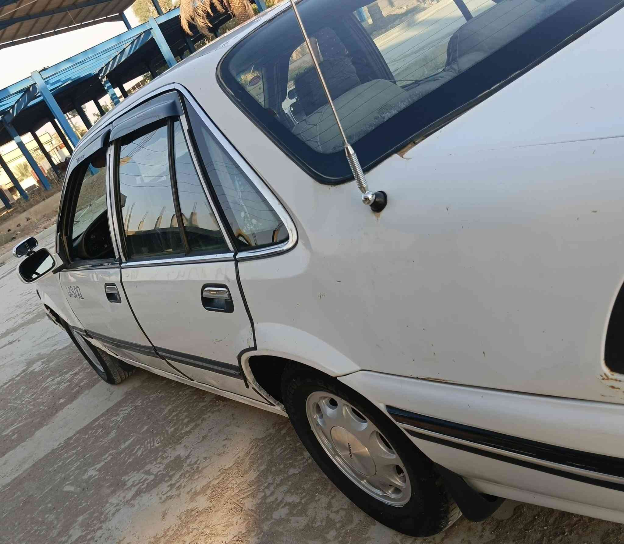 السلام عليكم للبيع دايو برنس موديل1994 كير اوتماتيك مكينه وكير خير من الله  صدر امامي خلفي جديد كهربائيات شغاله سنتر لوك تفقيل وتفتيح شغال المرايات الجانبيه شغاله كشنات كهرباء شغال بلادي السياره ترايك وين ميعجبك خير من الله ناعمه انعم من الحديث السيارع اي ضربه مابيهه  دواخلهه جديده بطاين بوب جدد السياره بلاديه فقط مصبوغه حزام قماره وتكم شركه تبريد شغال بس كلج الكمبريسر كايم  رقم ديالى شرط ثاني يوم التحويل مكاني ديالى بعقوبه السعر 28وبيهه مجال قليل
الاستفسار ‏‪***********‬‏ 
السلام عليكم للبيع دايو برنس موديل1994 كير اوتماتيك مكينه وكير خير من الله  صدر امامي خلفي جديد كهربائيات شغاله سنتر لوك تفقيل وتفتيح شغال المرايات الجانبيه شغاله كشنات كهرباء شغال بلادي السياره ترايك وين ميعجبك خير من الله ناعمه انعم من الحديث السيارع اي ضربه مابيهه  دواخلهه جديده بطاين بوب جدد السياره بلاديه فقط مصبوغه حزام قماره وتكم شركه تبريد شغال بس كلج الكمبريسر كايم  رقم ديالى شرط ثاني يوم التحويل مكاني ديالى بعقوبه السعر 28وبيهه مجال قليل
